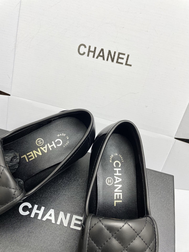 Ch**el loafers